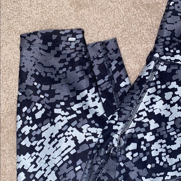 Nike leggings💗💗 - Picture 3 of 9